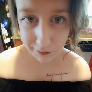 Meet your Posher, Ariel